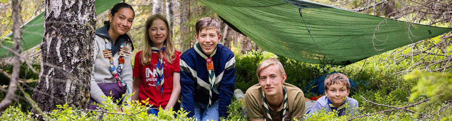 Speidere på overnattingstur.